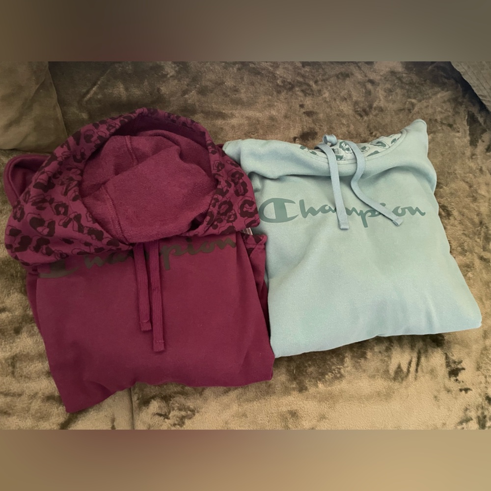 🩷SOLD ON MERCARI🩵Champion Hoodies with Leopard Accents
